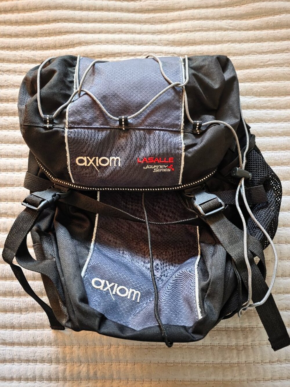 Axiom La Salle Journey Series Pannier Bike Rack Bag with rain shield